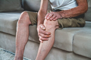The man suffered with vein pain in both leg and hand at Phoenix, AZ